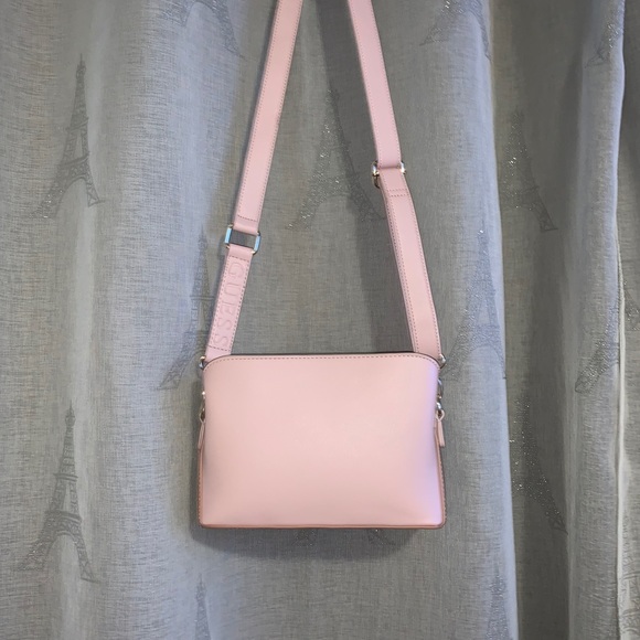 Pink Guess Purse - Picture 3 of 4